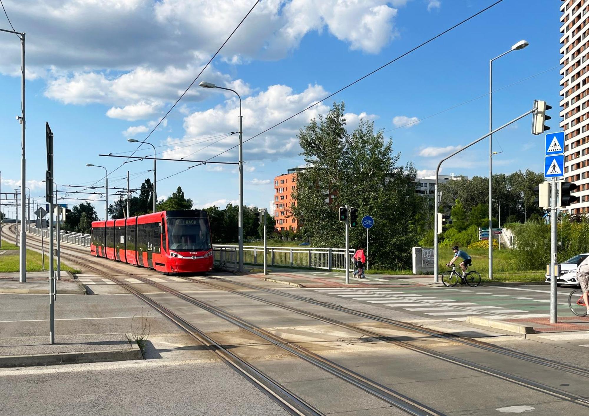 Air-Conditioned Studio, Close To City Centre & Tram Stop Bratislava Buitenkant foto